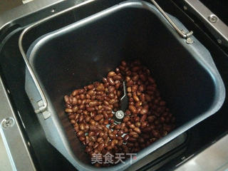 【盐焗花生米】——ACA AB-2CM15全自动面包机试用的做法步骤:6