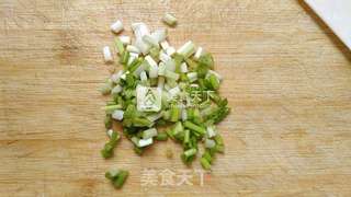 风味鸡油辣椒拌面的做法步骤:2
