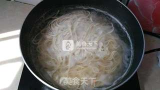 风味鸡油辣椒拌面的做法步骤:6