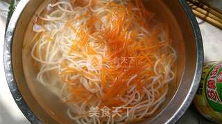 风味鸡油辣椒拌面的做法步骤:7