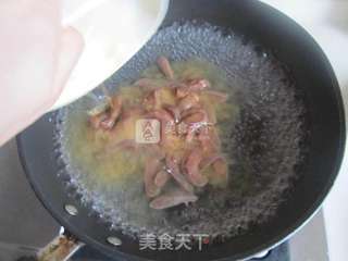 酸豆角炒腰花的做法步骤:9