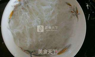 香肠金针菇蒸粉丝的做法步骤:5