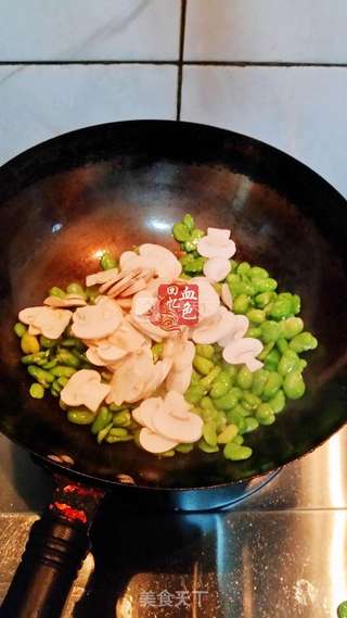 素食主义—鲜蘑炒南豆的做法步骤:4