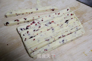 蔓越莓饼干棒的做法步骤:10