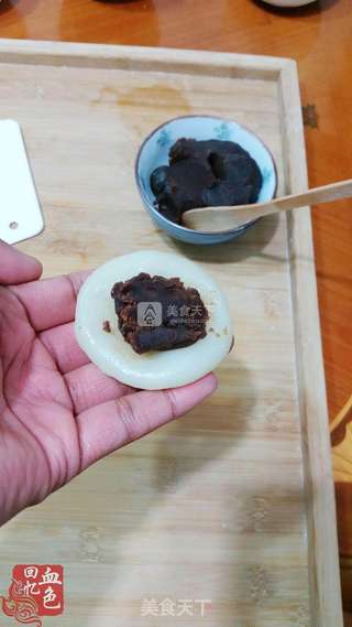 冬日恋人—椰丝糯米糍的做法步骤:6