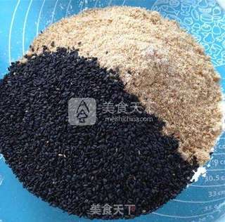 黑白芝麻酥的做法步骤:8