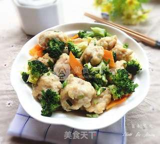 自制鱼丸的做法步骤:12