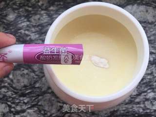 淡奶油版本丝滑酸奶的做法步骤:4