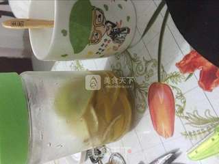 柠檬蜂蜜水的做法步骤:3