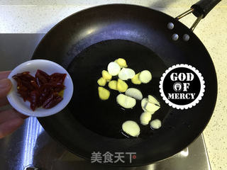 节日餐桌的必备菜爆炒腰花的做法步骤:12