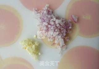 鲜虾南瓜浓汤的做法步骤:2
