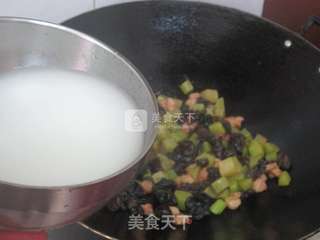 云耳炒笋丁的做法步骤:10