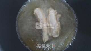 椒盐九肚鱼的做法步骤:3