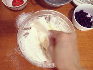 奶香果酱小酥的做法步骤:6