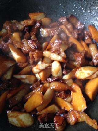 红烧肉茭白的做法步骤:10