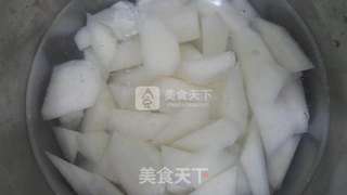 萝卜炖牛腩的做法步骤:2
