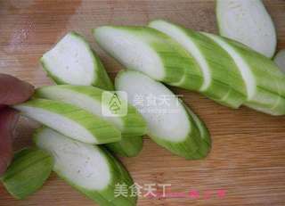 煎酿丝瓜盒的做法步骤:3