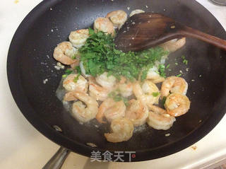 异国风情 —— 青柠香菜虾仁 (Cilantro Lime Shrimp)的做法步骤:9