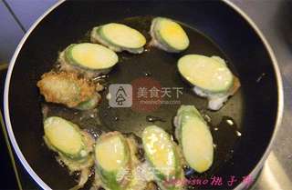 煎酿丝瓜盒的做法步骤:5