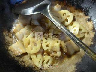 尖椒五花肉炒莲藕的做法步骤:8