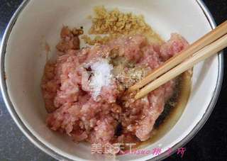 煎酿丝瓜盒的做法步骤:2
