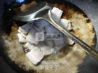 尖椒五花肉炒莲藕的做法步骤:4