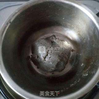 一口一个圆嘟嘟白胖子———芝麻馅糯米糍的做法步骤:3