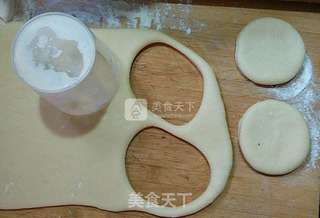 传统甜甜圈的做法步骤:5