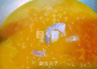 南瓜海鲜浓汤羹的做法步骤:5