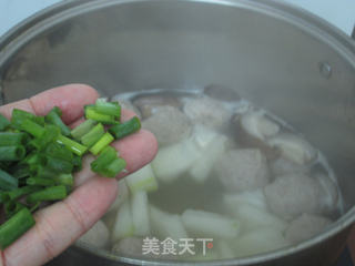 香菇冬瓜肉丸汤的做法步骤:10