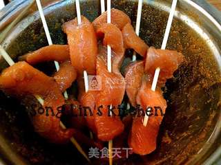 串烤粉三文鱼 (Pink salmon)的做法步骤:3