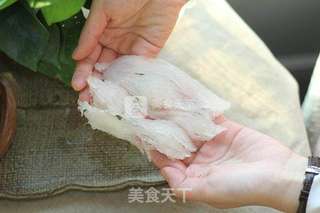 燕窝挑毛泡发的做法步骤:4