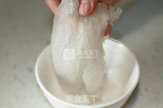 燕窝挑毛泡发的做法步骤:3