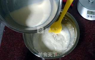 彩虹酸奶慕斯蛋糕的做法步骤:5