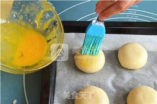 鲜肉月饼的做法步骤:10