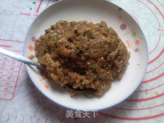 萝卜猪肉水饺的做法步骤:8