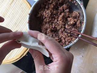 牛肉圆葱蒸饺的做法步骤:22