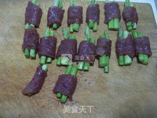 芦笋牛肉卷的做法步骤:9