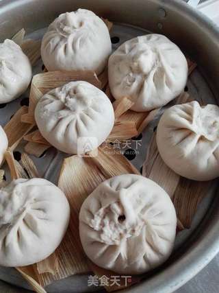白菜猪肉包子的做法步骤:11