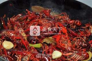 麻辣小龙虾的做法步骤:11