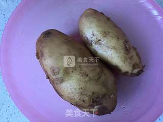 土豆炖鸡肉的做法步骤:4