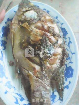 红烧罗非鱼的做法步骤:2