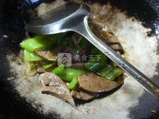 尖椒炒猪肝的做法步骤:14