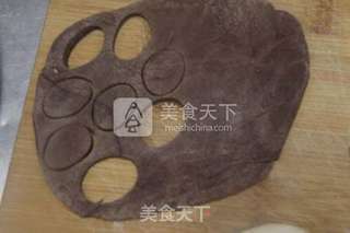 熊猫包子的做法步骤:5