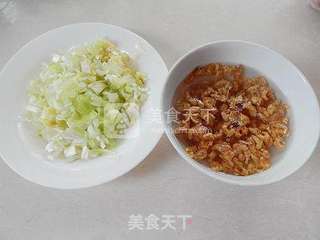 马齿苋菜干包子的做法步骤:7