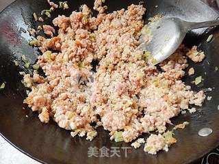 马齿苋菜干包子的做法步骤:9