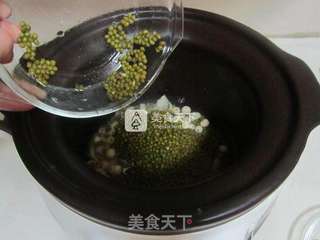 绿豆百合莲子羹的做法步骤:3