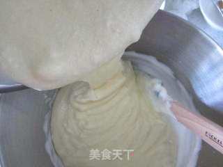 核桃仁酸奶纸杯蛋糕的做法步骤:11