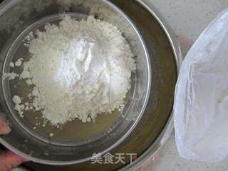 核桃仁酸奶纸杯蛋糕的做法步骤:6