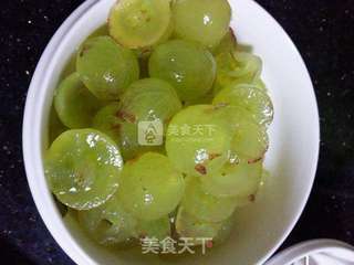 提子果酱的做法步骤：2